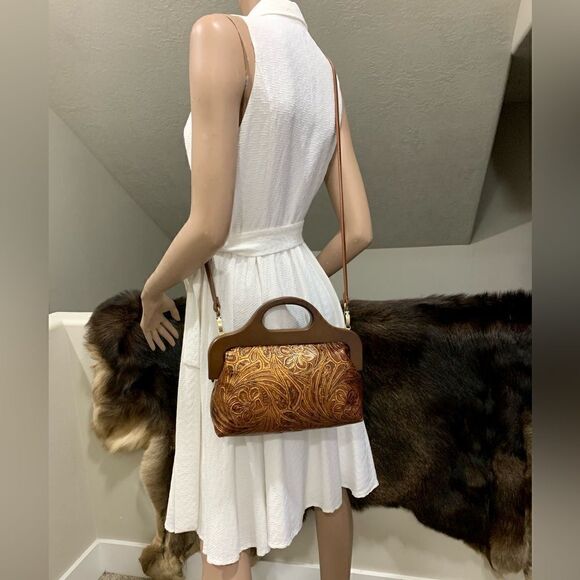 Vintage Style Handmade Genuine Embossed Leather Wooden Frame Bag/Crossbody - Picture 6 of 16